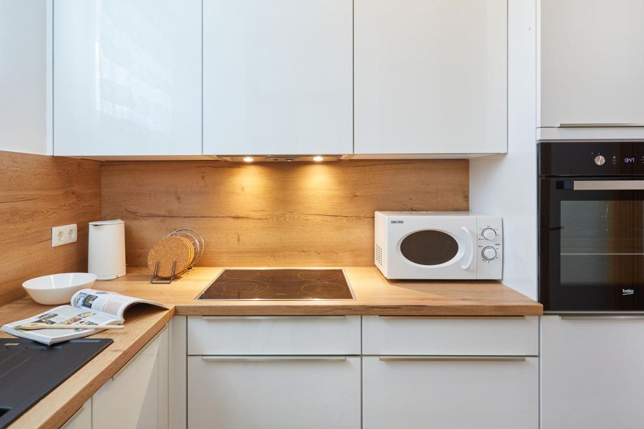 Spacious 2Bdr Apartment Near Business District Zágráb Kültér fotó